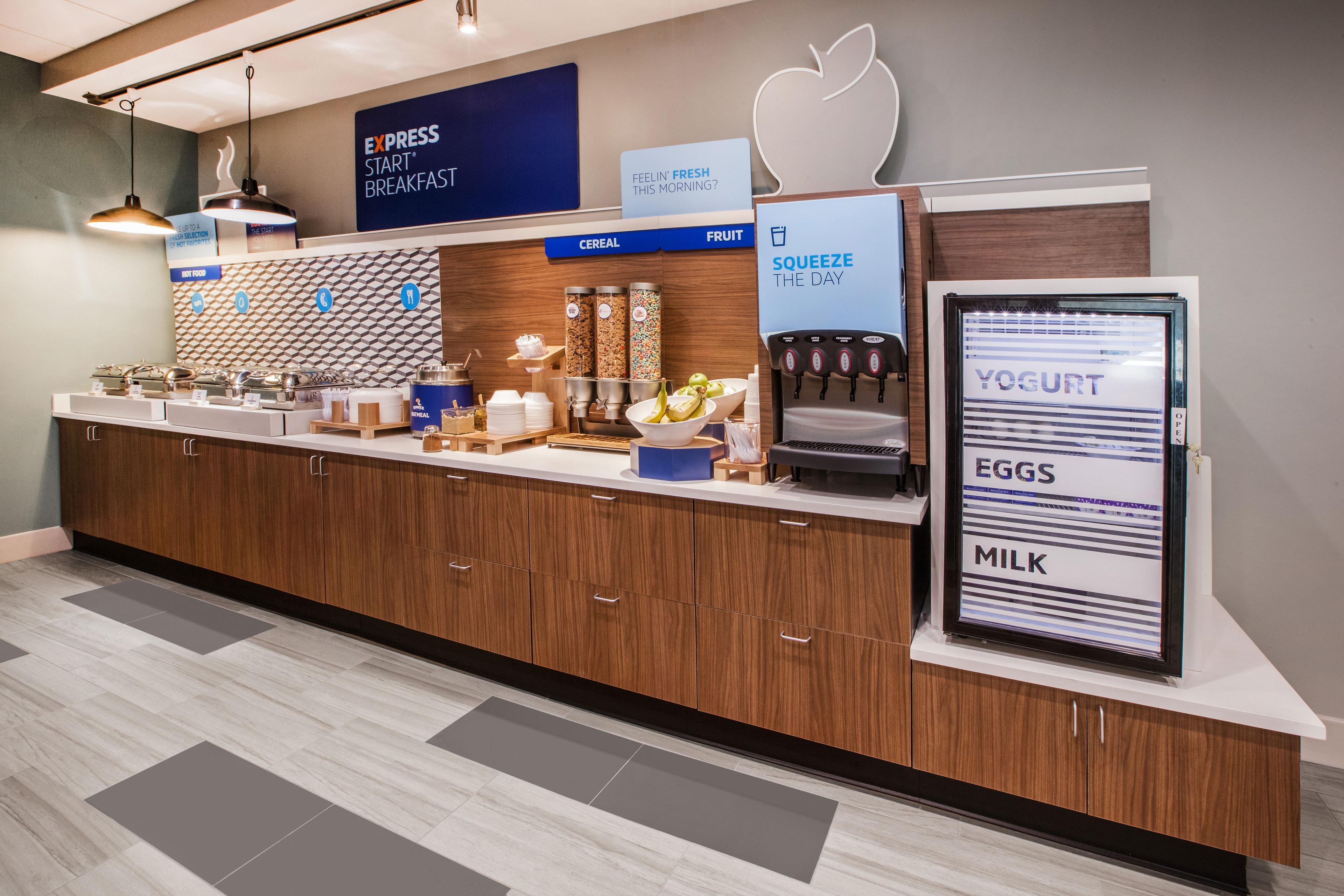 Holiday Inn Express & Suites Wilmington-University Center By Ihg Luaran gambar