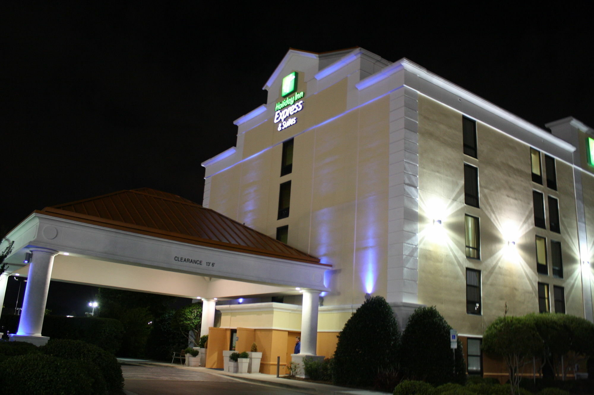 Holiday Inn Express & Suites Wilmington-University Center By Ihg Luaran gambar
