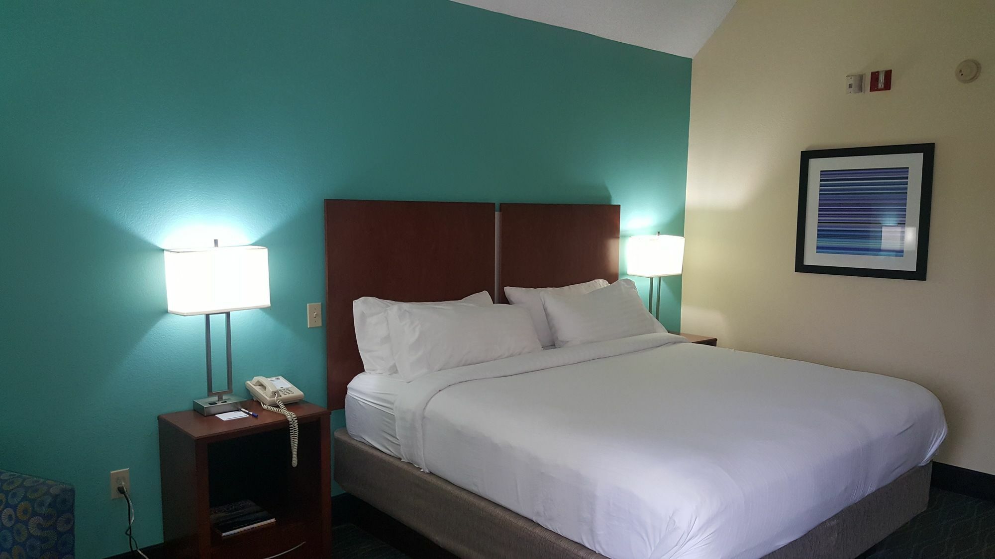 Holiday Inn Express & Suites Wilmington-University Center By Ihg Luaran gambar