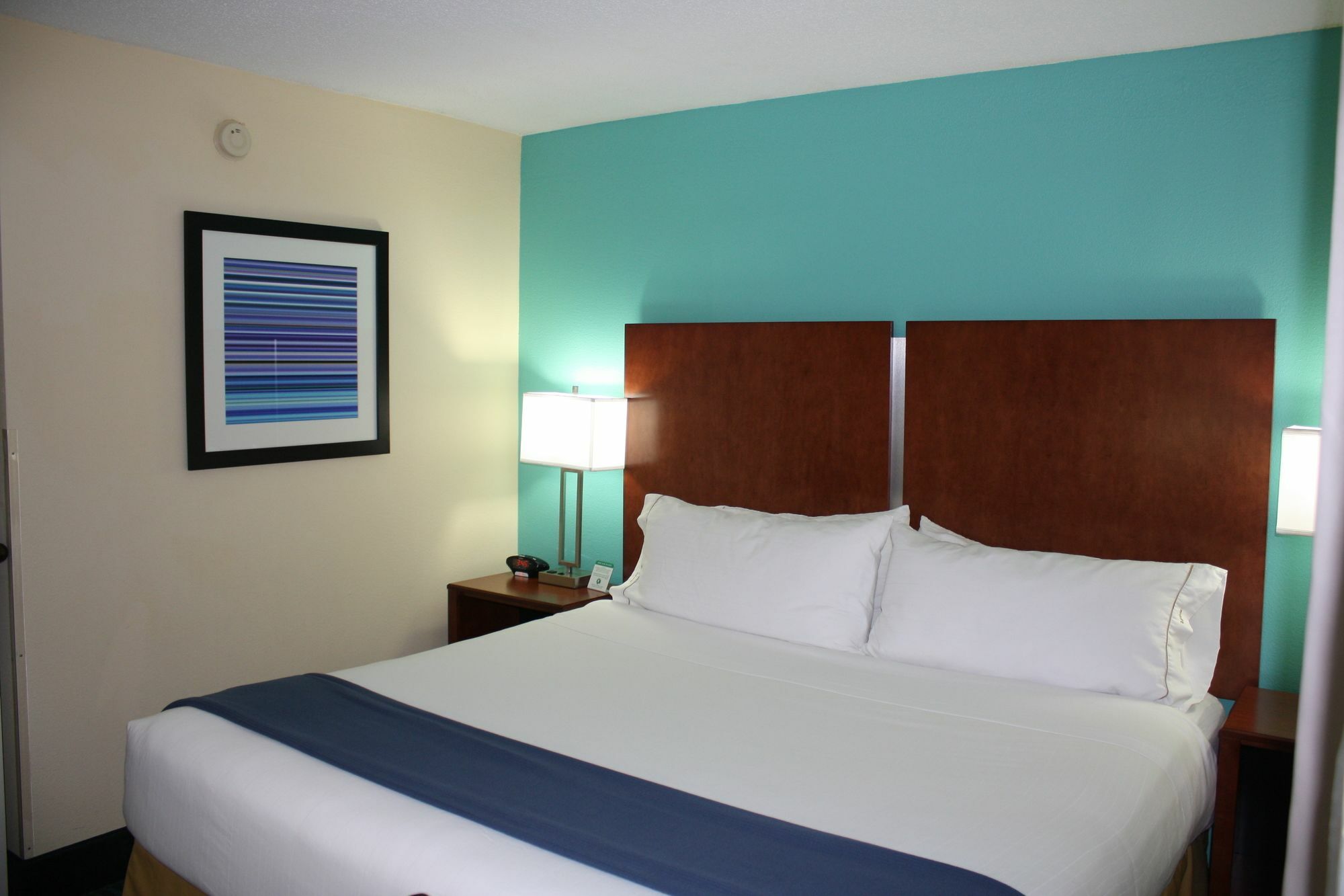 Holiday Inn Express & Suites Wilmington-University Center By Ihg Luaran gambar