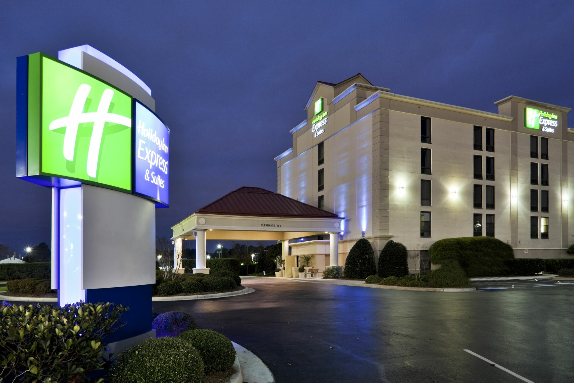 Holiday Inn Express & Suites Wilmington-University Center By Ihg Luaran gambar